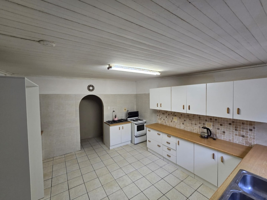 Commercial Property for Sale in Theescombe Eastern Cape